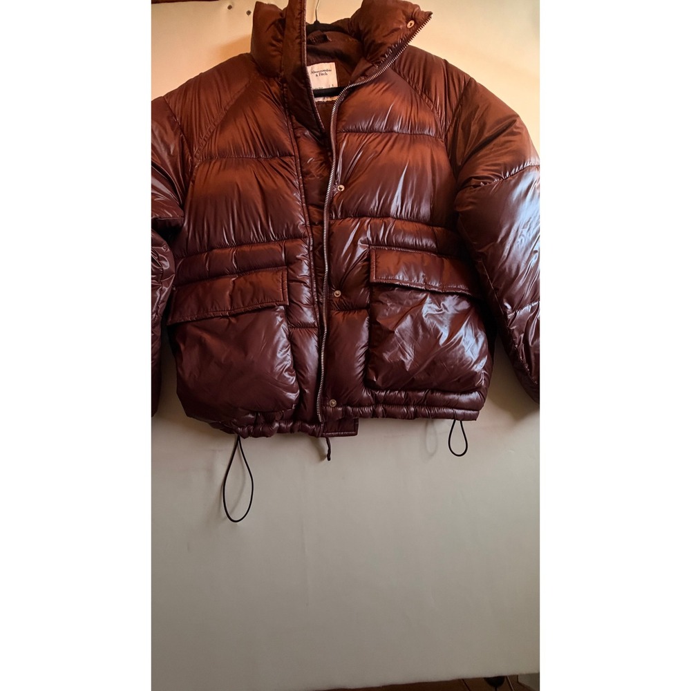Abercrombie & Fitch Burgundy Glossy Puffer Jacket Small Wind Water Resistant